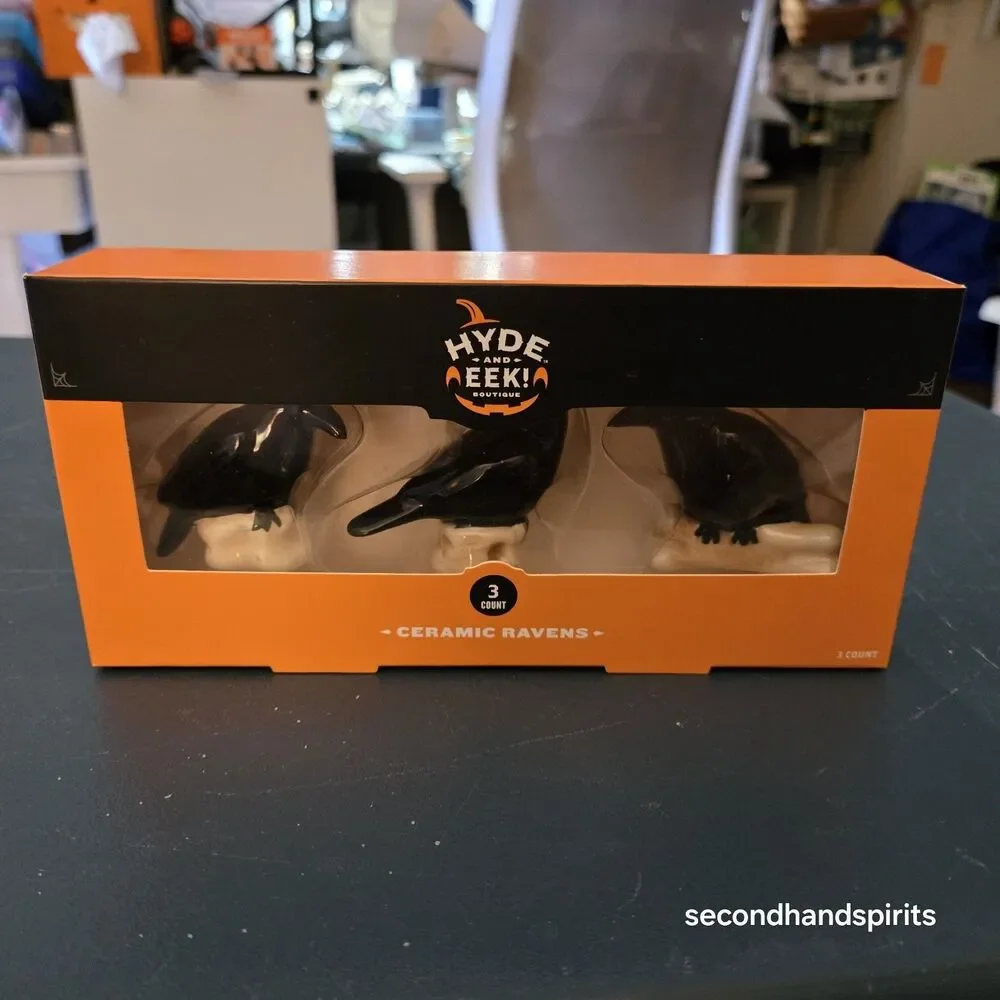2026 Target Hyde & Eek 3pk Mini Black Raven Figurines Spooky Halloween NEW